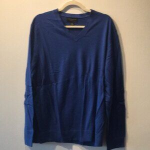 Banana Republic XL V-neck Sweater Blue Premium Luxe Yarn